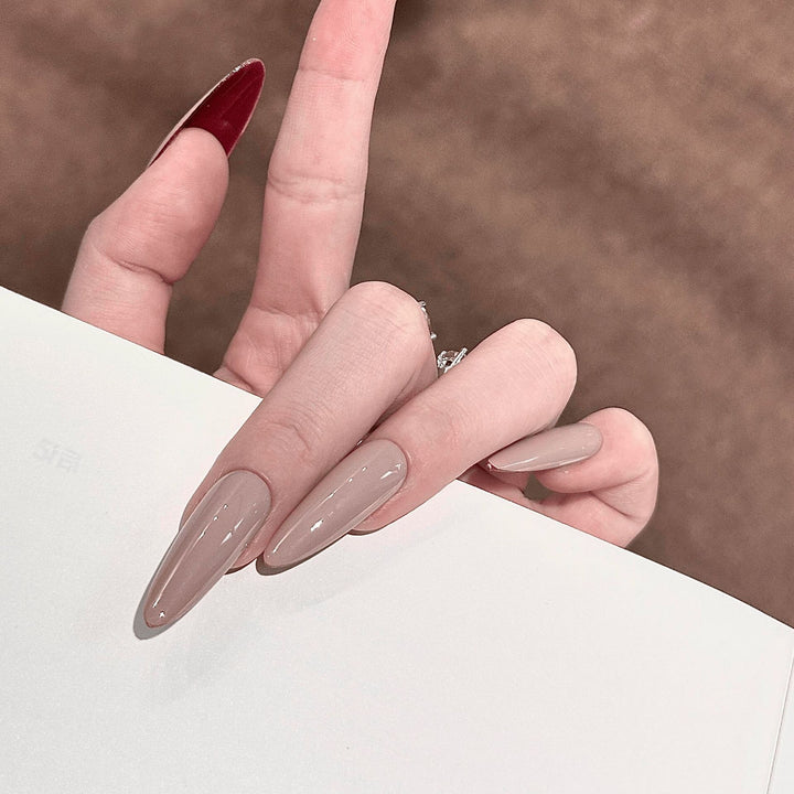 Elegant Nail Tips Stornfield