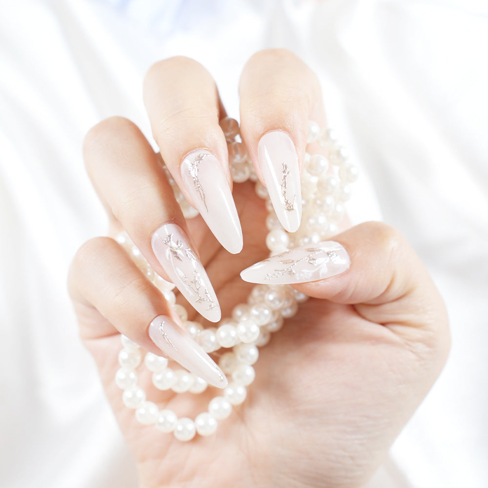 Elegant Floral Pointed Press-On Nail Set Stornfield