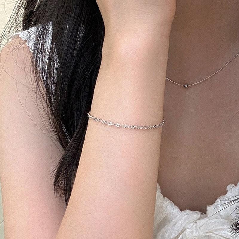 Elegant Twisted Gold Chain Bracelet Stornfield