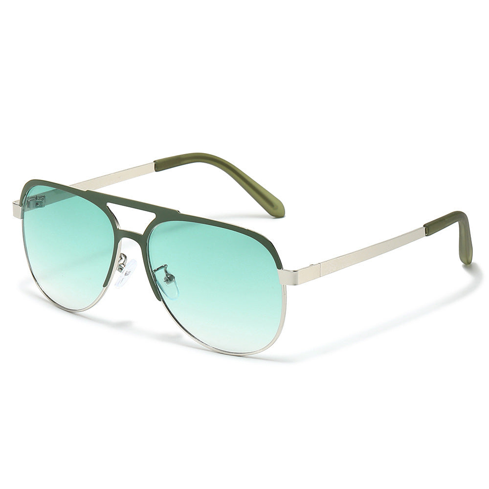 Luxurious Metal Frame Aviator Sunglasses Stornfield