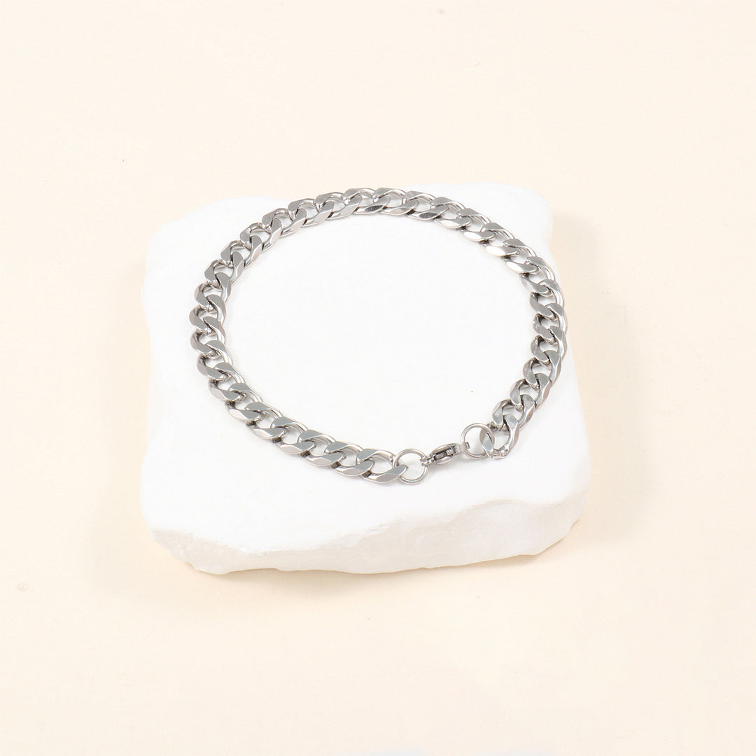 Bold Curb Link Chain Necklace Stornfield