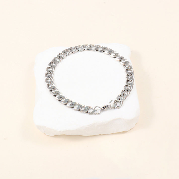Bold Curb Link Chain Necklace Stornfield