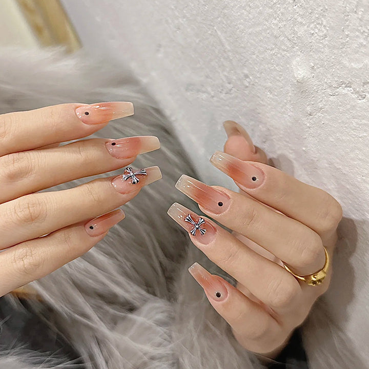 Artificial nail set with glamorous 3D decorations Stornfield