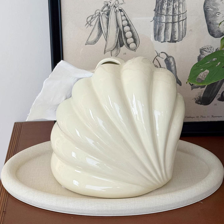 Decorative Shell-Shaped Ceramic