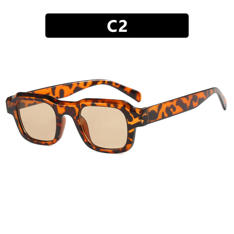 Women's modern square sunglasses with protective polycarbonate frame Stornfield