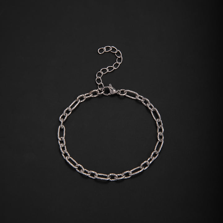 Interlaced Metal Link Bracelet Stornfield