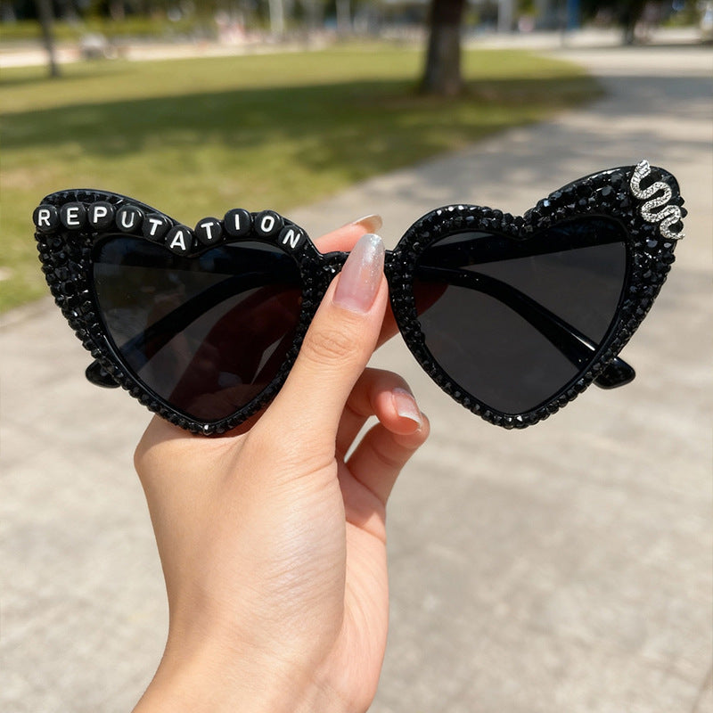 Statement Heart-Shaped Sunglasses Stornfield 1787141240