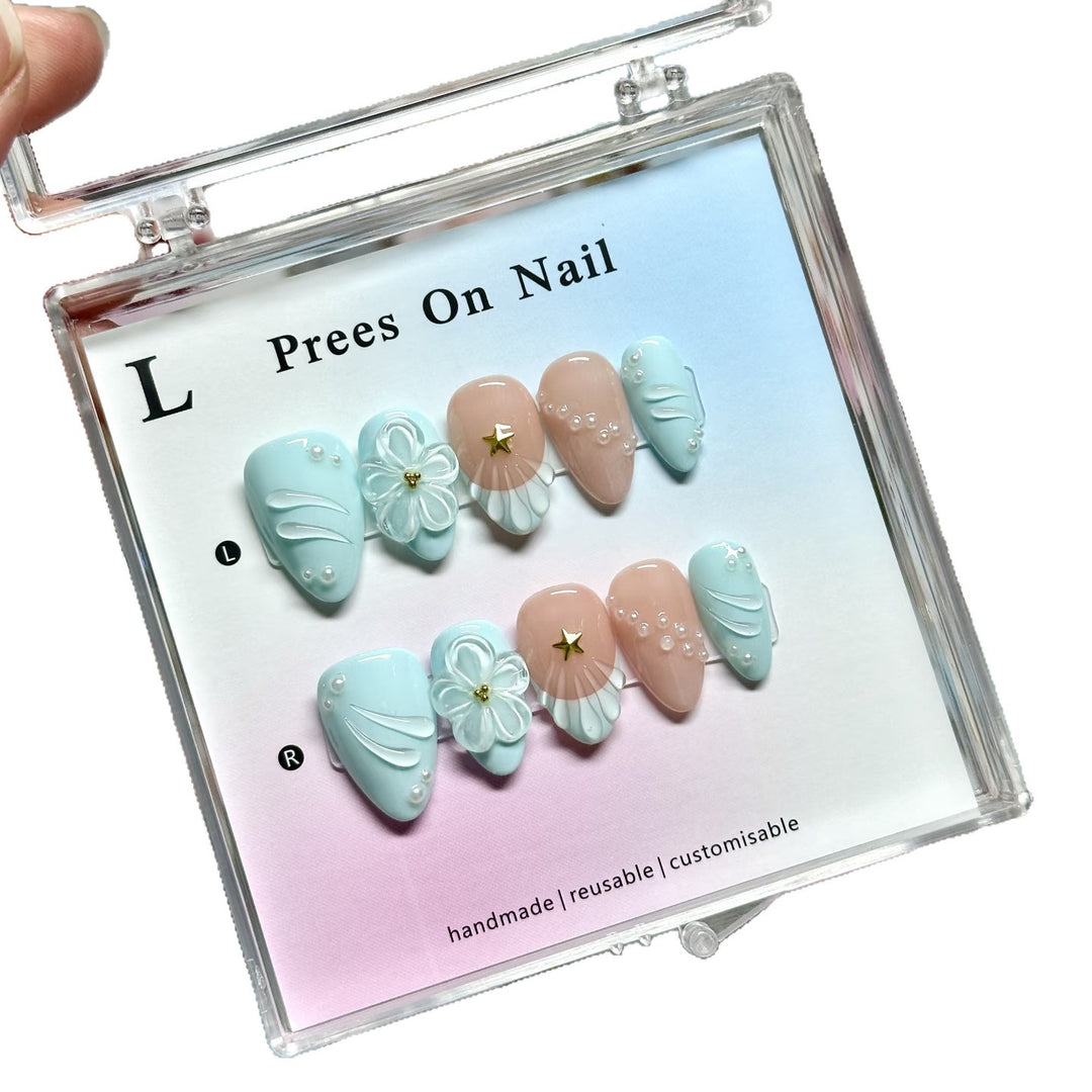 Decorative Handmade Floral Press-On Nail Set
