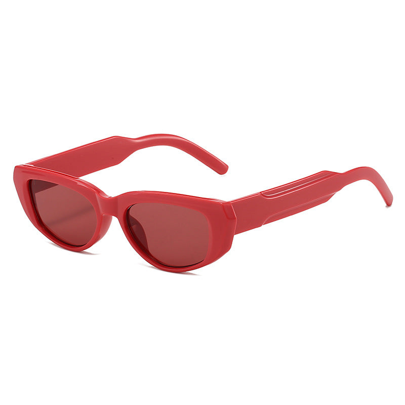 Women's fashionable cat-eye sunglasses with extravagant silhouette Stornfield