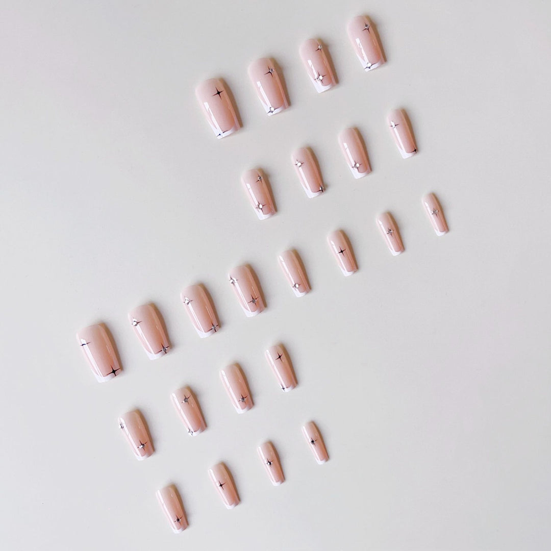 Artificial nail tips with elegant French tips Stornfield