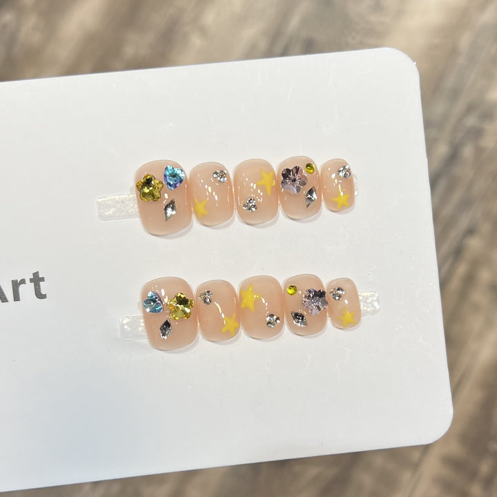 Decorative Press-On Nail Art Set with Sparkling Accents Stornfield