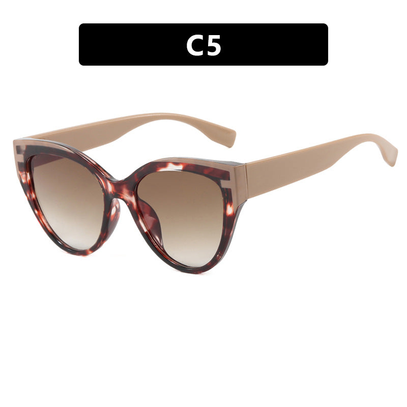 Ladies Cat-Eye Sunglasses with Extravagant Frame and UV Protection Stornfield