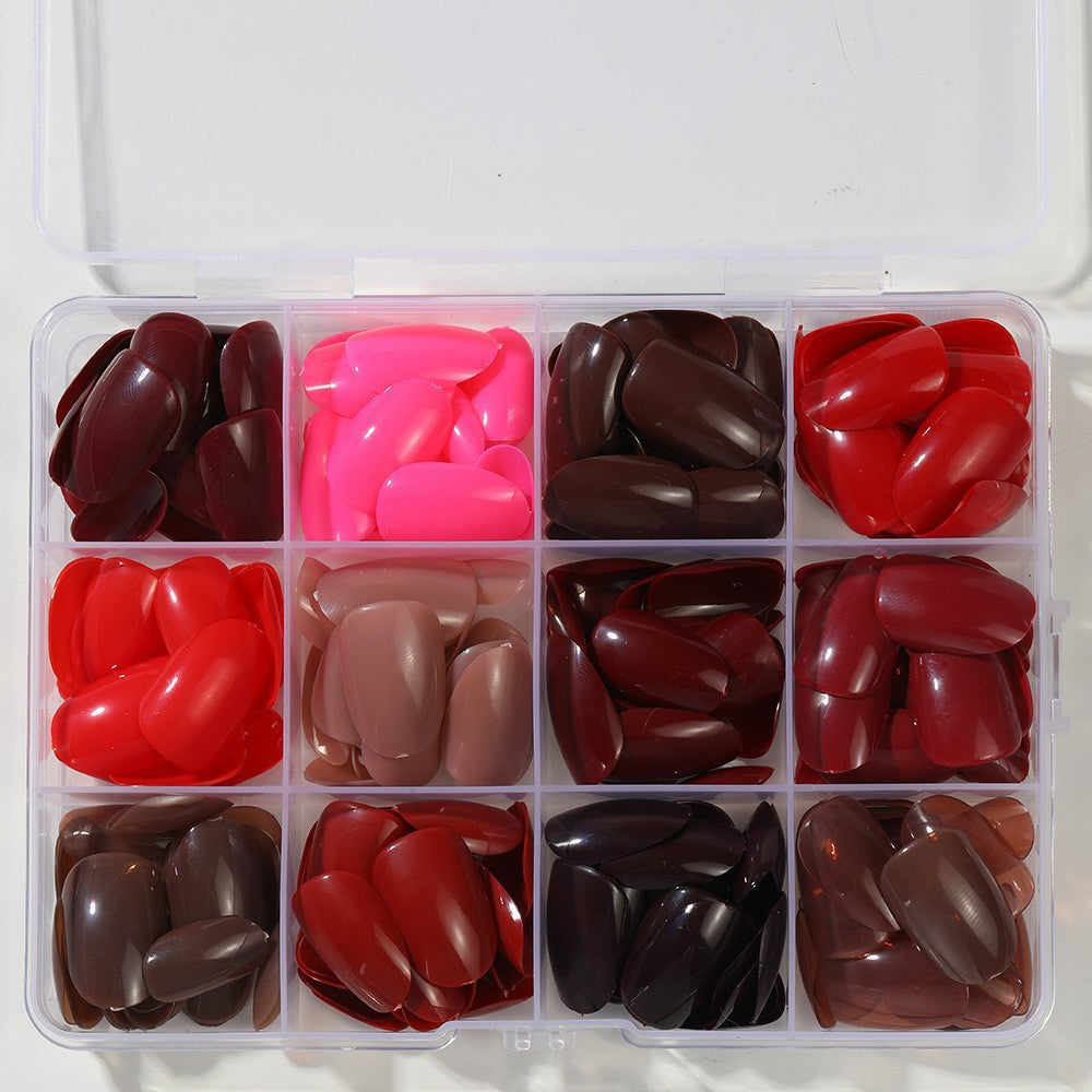 Press-On Nail Kit Stornfield