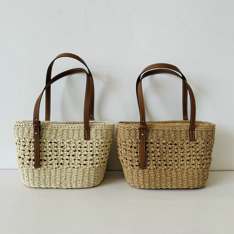 Handcrafted beach bag with high-quality leather handles Stornfield