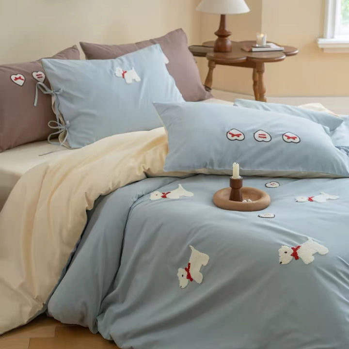Embroidered Cotton Sateen Duvet Cover Set with Appliqué Dog Motifs and Reversible Pillowcases
