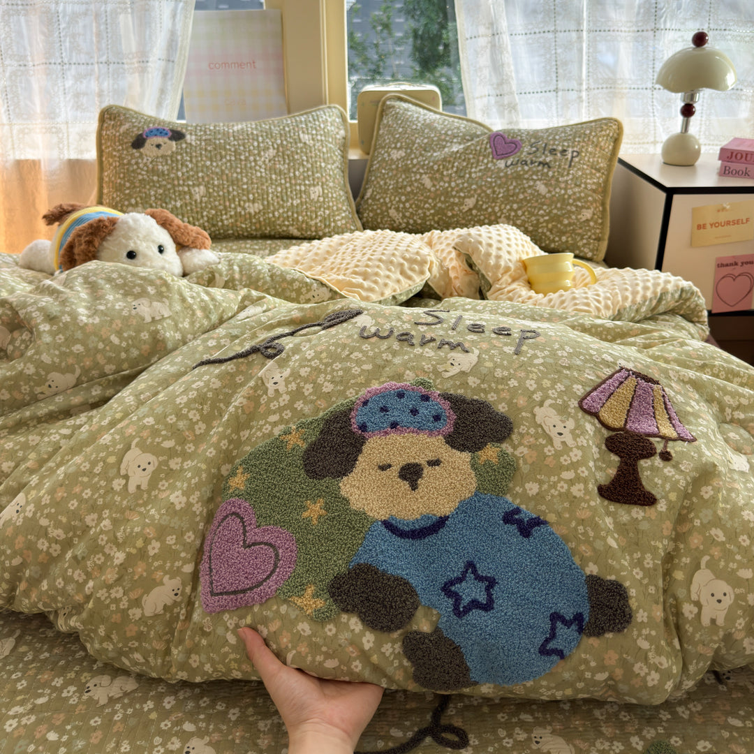 Plush Reversible Duvet Cover Set with Embroidered Rabbit Applique