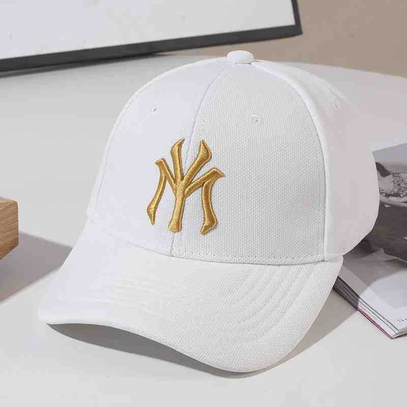 Men's Classic Structured Cap Stornfield