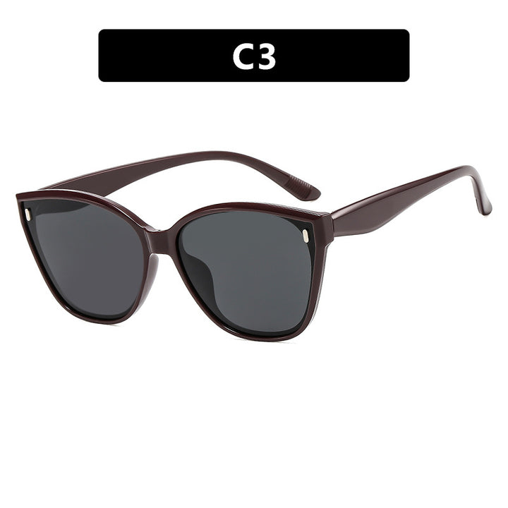 Women Cat-Eye Sunglasses with protective UV filter and stylish Frame Stornfield
