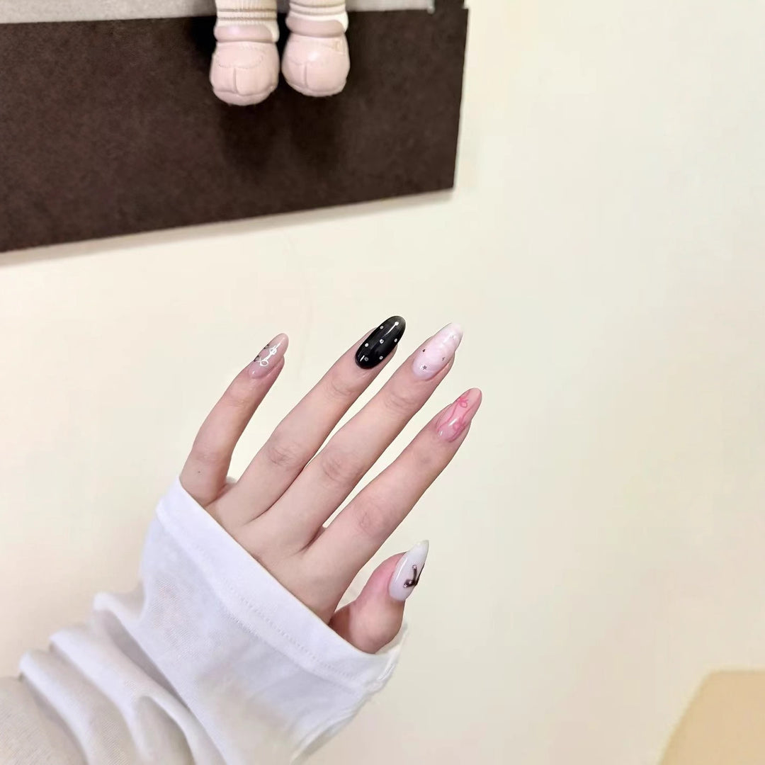 Artistic Design Press-On Nail Set