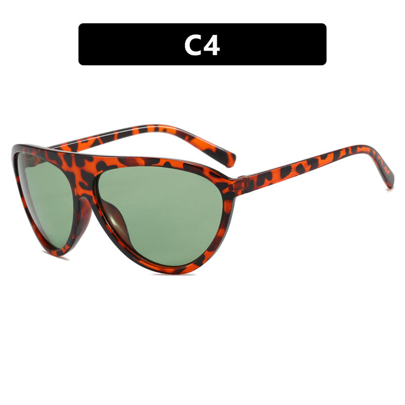 Women Sporty Sunglasses with Modern Protective Design Stornfield