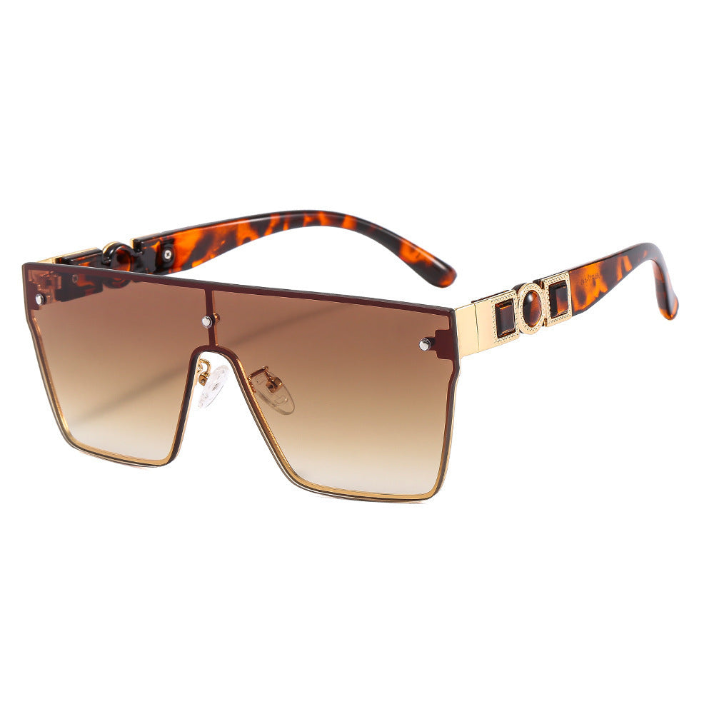 Women's oversized transparent sunglasses with fashionable frame Stornfield