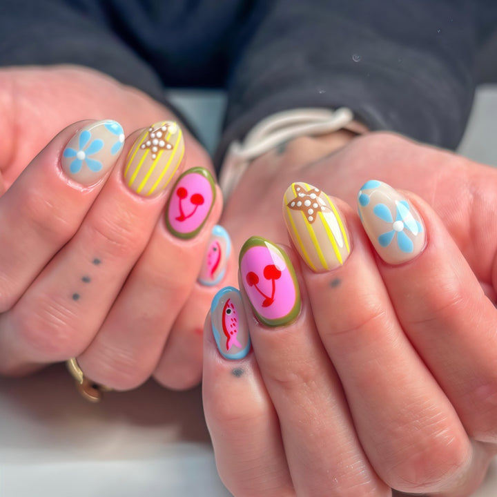 Artificial Nails in Creative Summer Design Stornfield