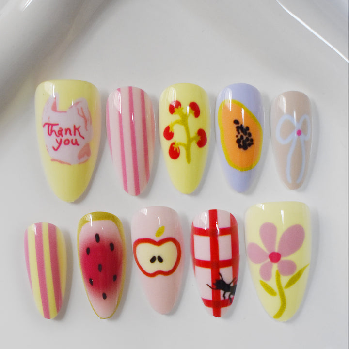 Artistic Themed Press-On Nail Art Set Stornfield