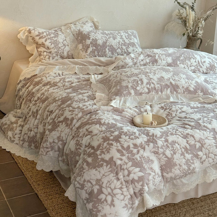 Floral Embossed Plush Jacquard Duvet Cover Set with Scalloped Lace Ruffled Shams