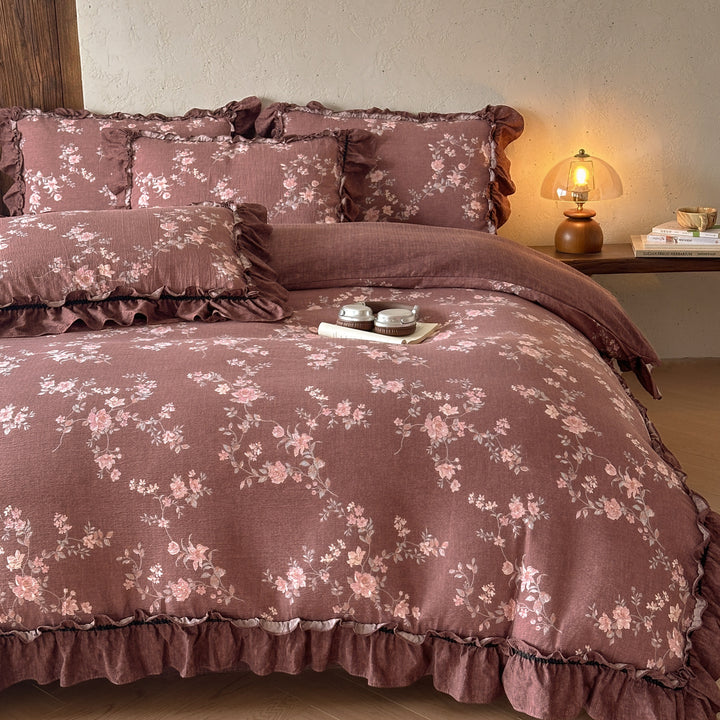 Ruffled Floral Pattern Bedding Set