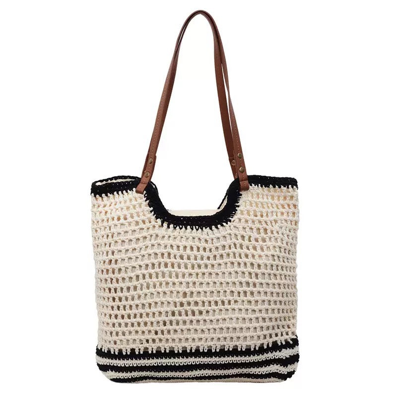 Handwoven beach bag with special details Stornfield