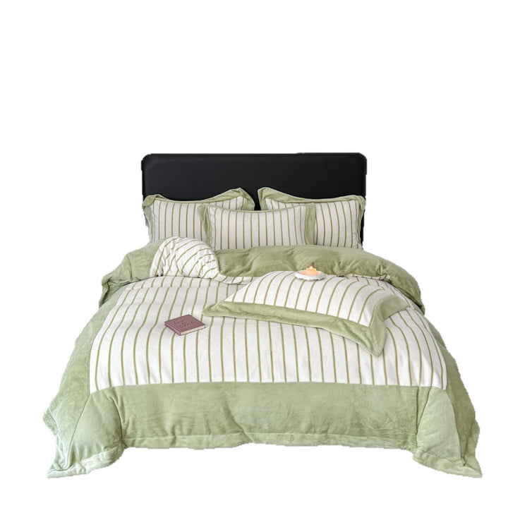 Luxurious bedding set made of striped cotton blend with velvet trim and reversible function