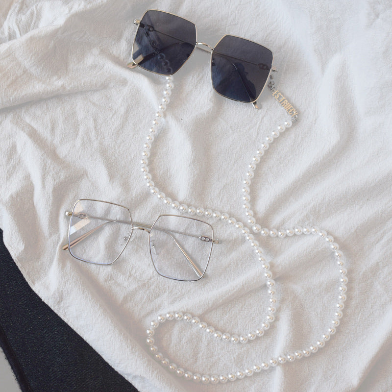 Elegant Beaded Eyewear Chain Stornfield 1786692260