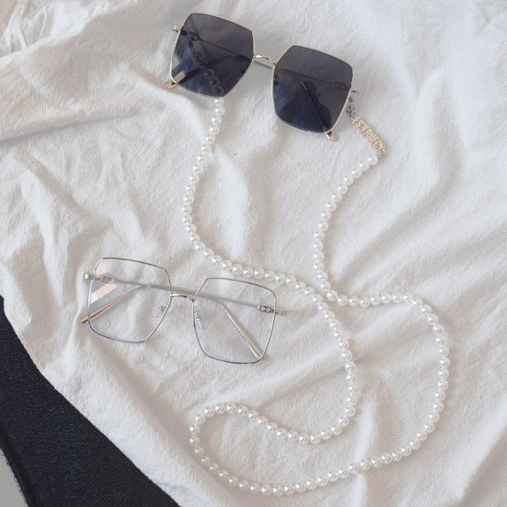 Elegant Beaded Eyewear Chain Stornfield 1786692260