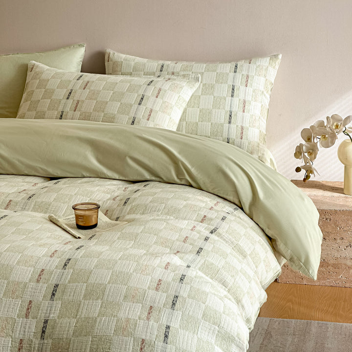 Cotton-linen bedding set with textured checked pattern