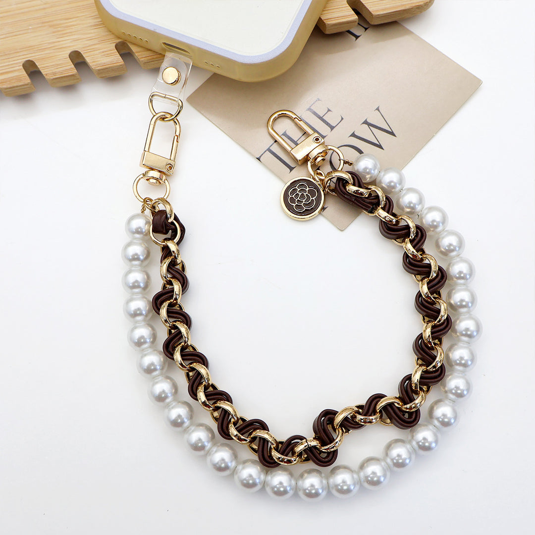 Chic Pearl-Chain Eyewear Holder Stornfield
