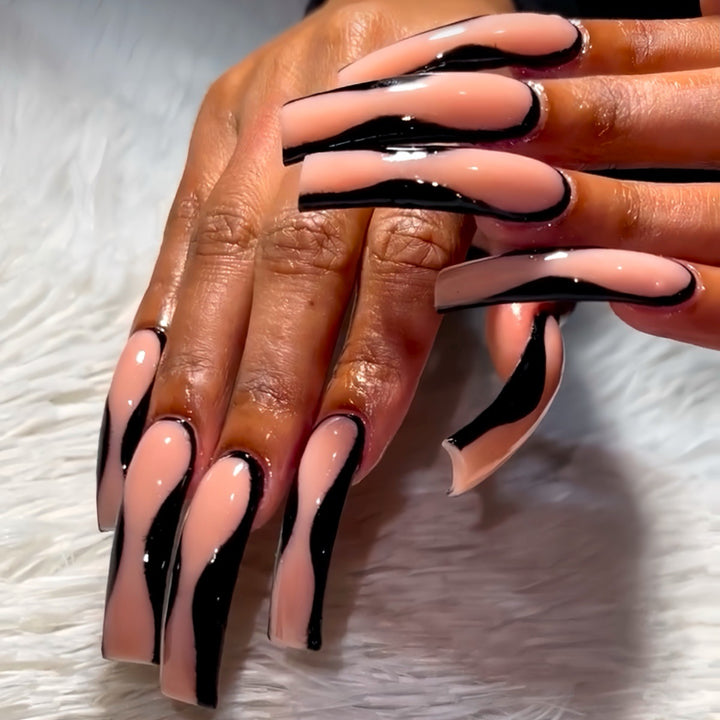 Artistic Wave Design Press-On Nails Stornfield