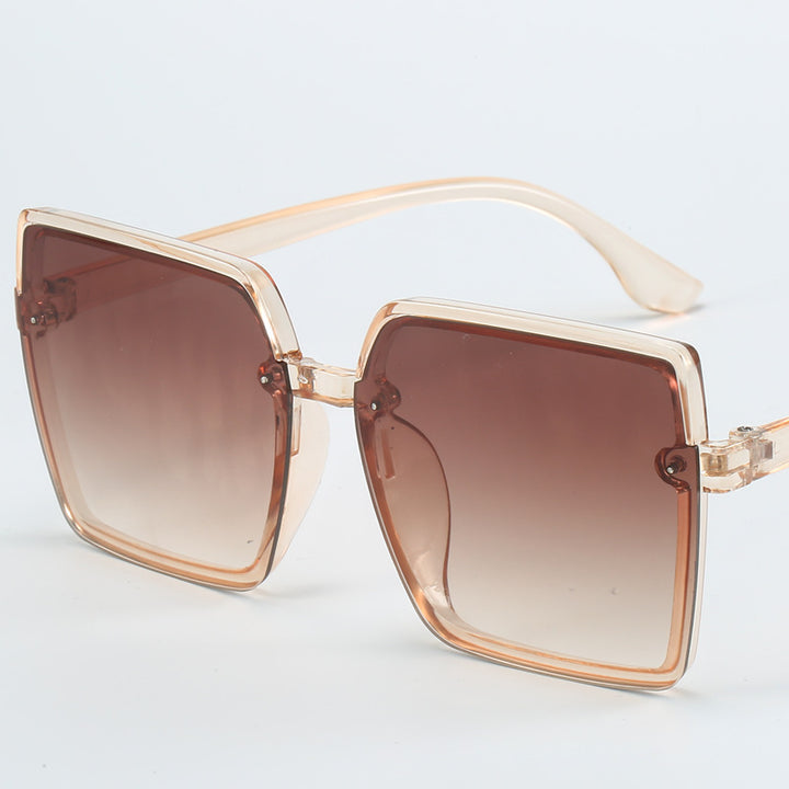Women Oversized Sunglasses with Square Frame Stornfield