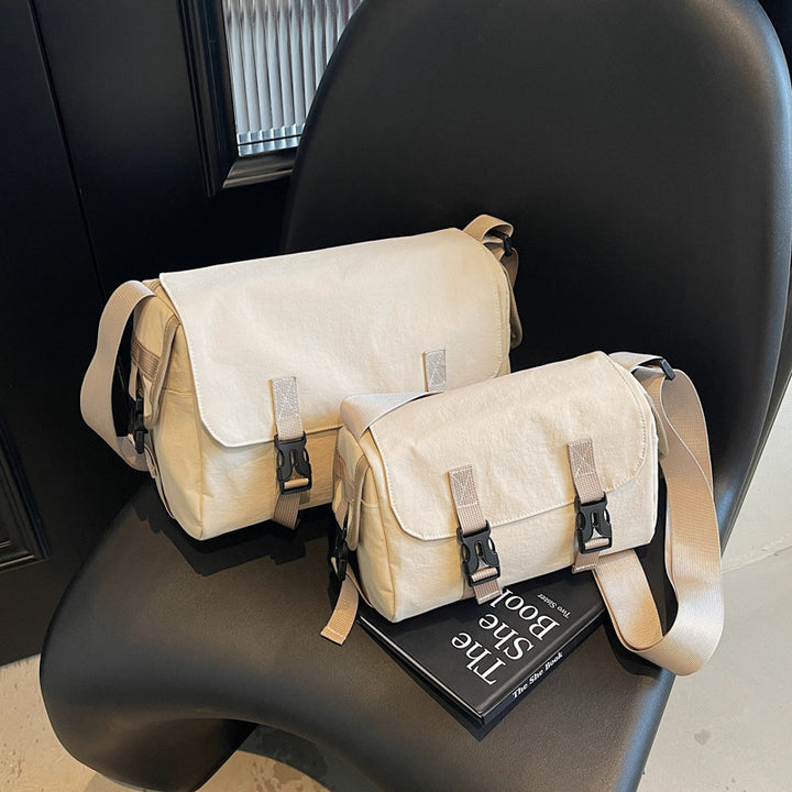 Modular shoulder bag with unique fastening system Stornfield