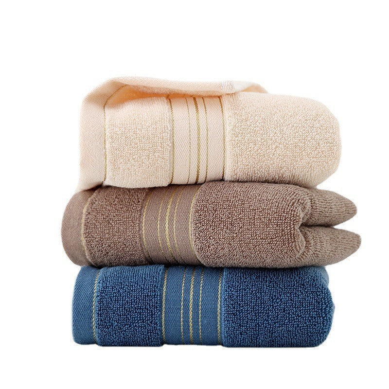 High-Quality Terry Bath Towel With Elegant Stripe Border Stornfield