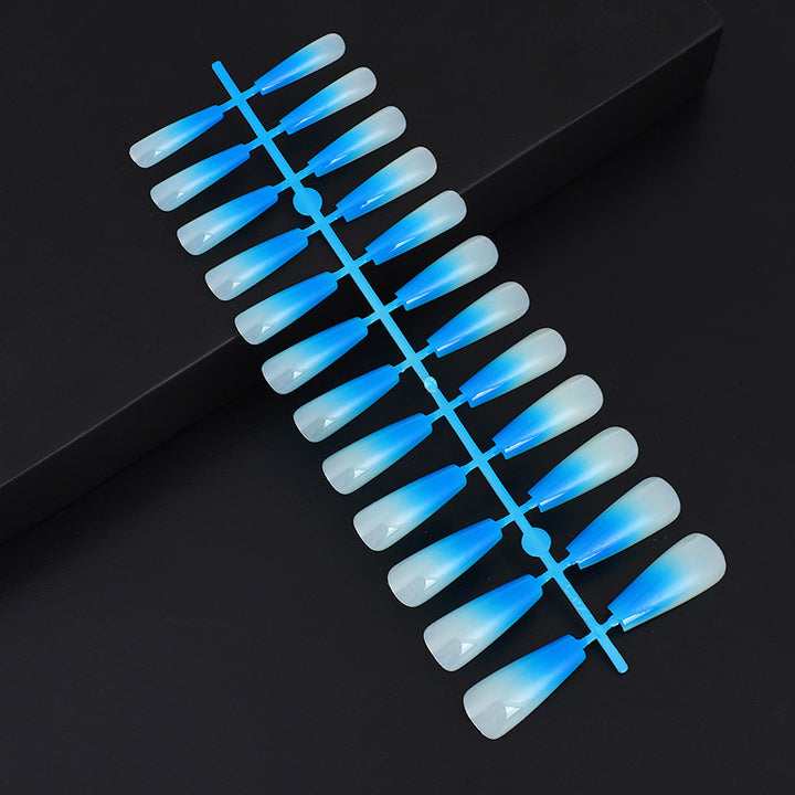 Artificial nails in elegant ombre design Stornfield