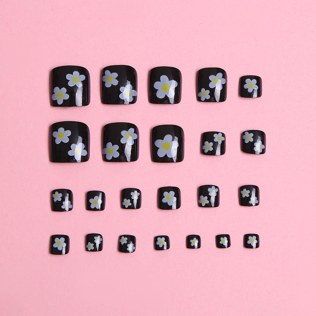 Floral Decorated Press-On Nail Set Stornfield