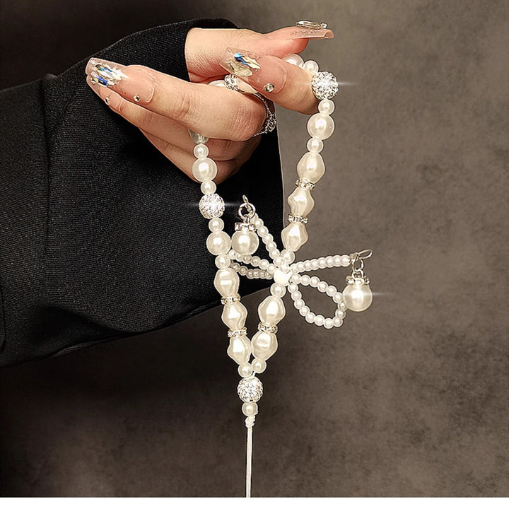 Elegant Pearl Beaded Charm Keychain Stornfield