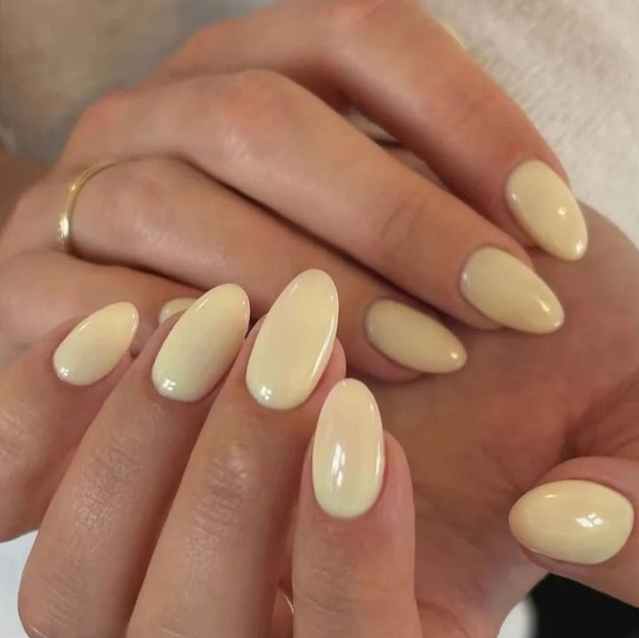 Glamorous nail designs Stornfield
