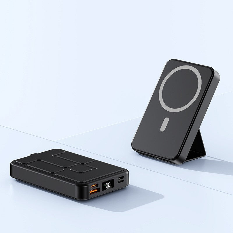 Portable Magsafe Powerbank with Integrated Stand Stornfield