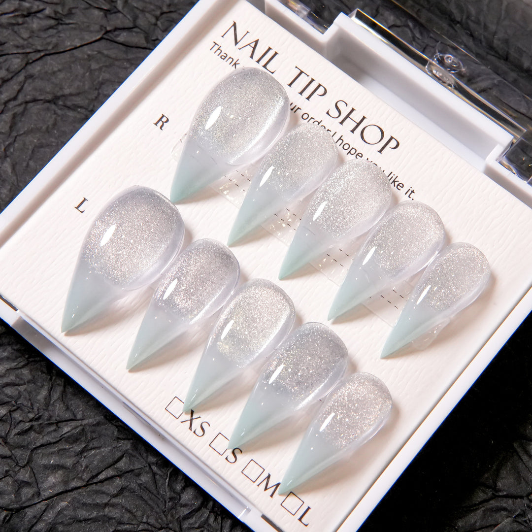 Glittering Stiletto Press-On Nail Set