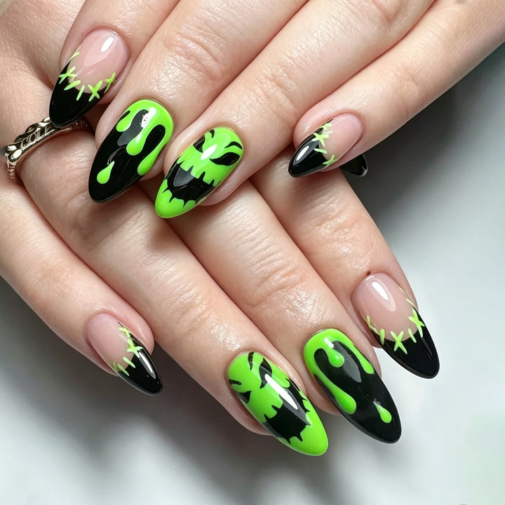 Gothic-Inspired Themed Press-On Nail Art Set