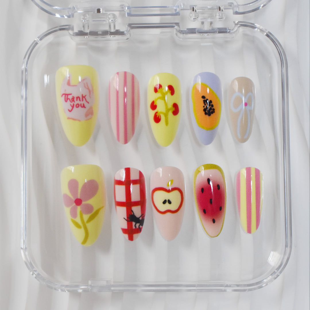 Artistic Themed Press-On Nail Art Set Stornfield
