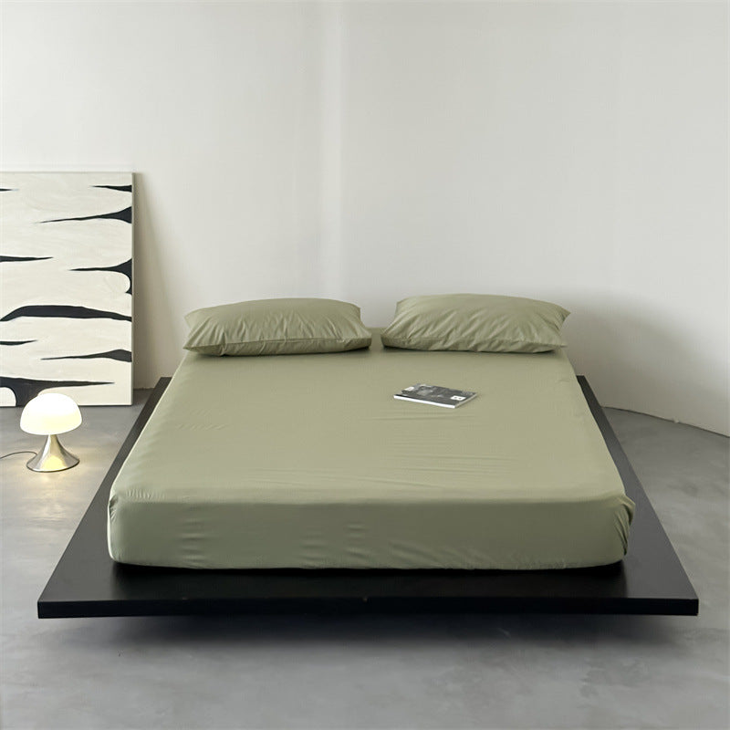 Fine jersey fitted sheet set with extra-elastic around rubber and smooth finish