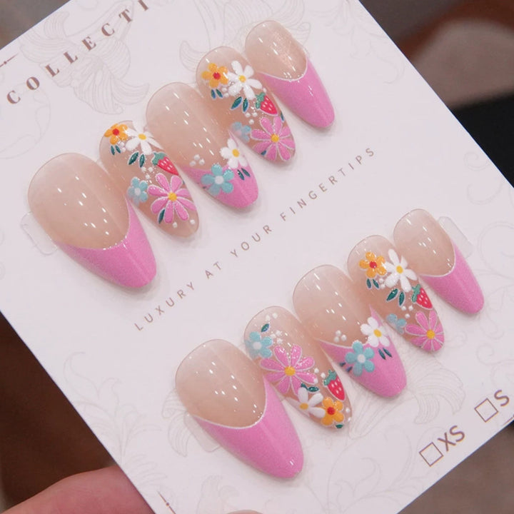 Floral Design Press-On Nail Set