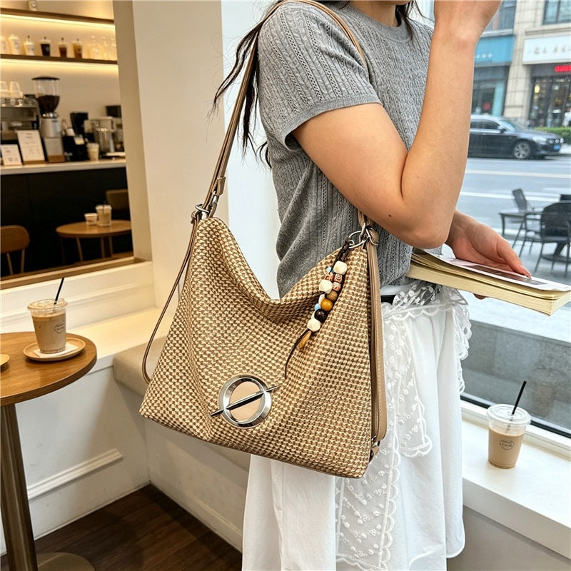 Textured Houndstooth Shoulder Bag